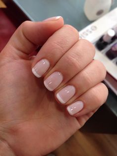 American Manicure Nails, French Manicure Nail Designs, French Tip Gel Nails, Gel Nails French, Gel French Manicure, French Pedicure, French Manicure Designs, Manicure Nail Designs, Short Gel Nails