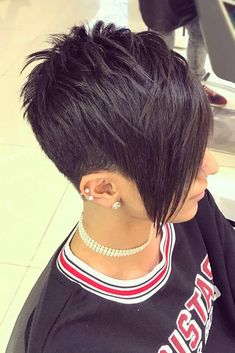 Long Pixie Cut Ideas For A Creativity Look In 2024 ★ Feathered Pixie, Long Pixie Cut, Pixie Undercut, Long Pixie Hairstyles, Funky Short Hair, Hair Undercut, Haircut Types, Long Pixie Cuts, Short Blonde Haircuts