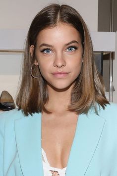 Short Shoulder Length Hair, Palvin Barbara, Barbara Palvin, Grunge Hair, Shoulder Length Hair