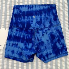 Size 6 Lululemon Align Super High Rise Shorts Game Day Blue Tie Dye Custom 4”. Professionally Hemmed By Lulu. Currently Listing Lulu To Pay For 2 Boys In Daycare! Also Posting Lots Of Align Leggings As Well As Hotty Hot And Speed Shorts! Lulu Shorts, Align Leggings, Cute Lazy Day Outfits, Lazy Day Outfits, Lululemon Align, High Rise Shorts, Blue Tie, Blue Tie Dye, Cute Fits