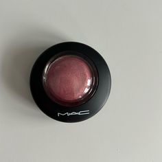 Mac Blush Shade Bb3 Petal Power Never Used Mac Blush, Makeup Mac, Mac Makeup, Blush Color, Blush Makeup, Makeup Cosmetics, Mac Cosmetics, Womens Makeup, Blush