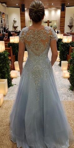 Long Mother Of The Bride Dresses You Are Sure To Love ★ #bridalgown #weddingdress Mother Of The Bride Fashion, Mother Of The Groom Gowns, Mothers Gowns, Mother Of Bride Outfits, Mother Of The Bride Dresses Long, Mother Wedding, Mother Of The Bride Gown, Wedding Dress Guide, Mother Of Groom Dresses