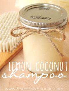 DIY Organic Lemon Coconut Shampoo | www.EssentiallyEclectic.com Coconut Shampoo, Lemon Coconut, Organic Shampoo, Diy Beauty Recipes, Diy Cosmetics, Homemade Bath Products