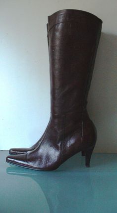 These boots are in excellent condition.  They are clean inside and out.  Wonderful lizard accents up the back and around the top. Just gorgeous and so fierce! Measures  Insole 9.5" Height from floor 16.5" Heel 3" Circumference at top 14.5" Please measure carefully and feel free to ask more questions regarding size and condition as there are no refunds or exchanges. Lot 2 r-5 Navy Blue Pumps, Dark Brown Boots, Hooded Wool Coat, Blue Pumps, Vintage Boots, Toe Boots, Leather Clutch Bags, Vintage Belts, Slingback Heel