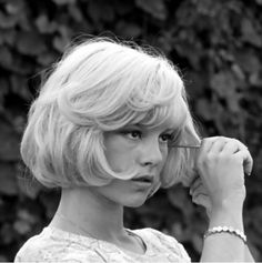 bob French Bob, Cut My Hair, Grunge Hair, 인물 사진, Short Bob Hairstyles, Bob Hairstyle, Vintage Hairstyles, Bobs Haircuts