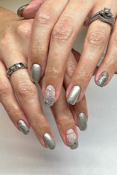 Firework Nails, Nye Nails, New Years Nail Art, New Years Nail Designs, New Years Eve Nails, Nail Idea, Sparkle Nails, Nail Designs Glitter, New Year's Nails