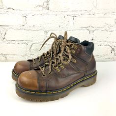 Dr. Martens 90’s Chunky Brown Leather Mid Boots. In A Uk Size 8. In Excellent Vintage Condition. Shoe Strings Worn A Bit. Made In England. Model 9728. 90’s Y2k Back In The Day Grunge Work Heavy Duty Trails Dm’s Chunky Doc Martens Goblincore Shoes, Work Boots Outfit Men, Chunky Doc Martens, Work Boots Outfit, Glowup Ideas, Men Dr Martens, Dr Martens Oxford, Footwear Ideas, Vintage Dr Martens