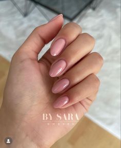 Really Short Almond Nails, Elegant Almond Nails, Trendy Almond Nails, Office Nails, Story Questions, Kutek Disney, Unghie Sfumate, Girly Acrylic, Purple Nail Designs