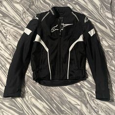 XSmall Alpinestars padded jacket Alpinestars Jacket, Motor Jacket, Racer Jackets, Bike Jacket, 90s Fashion Men, Racer Jacket, Concept Clothing, Tracksuit Jacket, Mens Outfit Inspiration