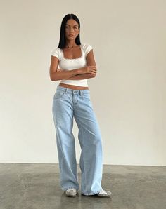 Light Wash Blue Extra Wide Jeans | Roomy – motelrocks-com-us Mid Summer Outfits, Styling Light Blue Jeans, Outfits With Blue Jeans, Mid Rise Jeans Outfit, Light Wash Wide Leg Jeans, Model Off Duty Look, Low Rise Wide Leg Jeans, Mood Bored, Wide Leg Jeans Outfit