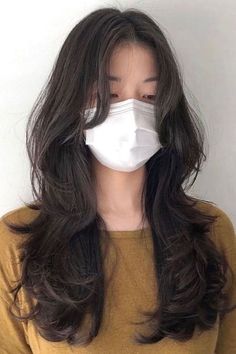 Korean Wavy Hair, Wolfcut Hair Long, Thick Wavy Hair, Hair Inspiration Long, 얼굴 그리기, Korean Hair, Hairstyles For Layered Hair, Haircuts For Wavy Hair, Medium Long Hair