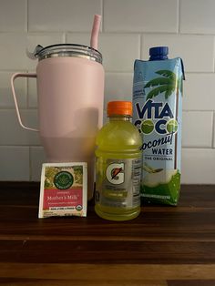 the ingredients to make a smoothie are displayed on a counter