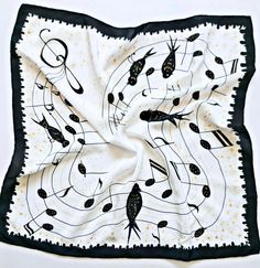 Batik scarf "Music" Very lakonichnye and spectacular neck-kerchief with the cheerful notes of birds and the treble clef. The scarf is made in cold batik on the author's sketch of the natural silk-crepe de chine, professional dyes, resistant to washing and fading, edge processed manually Size 65/65 cm Artistic White Handmade Silk Scarf, Bohemian Silk Scarf With Batik Print, Music Scarf, White Bandana Print Scarf, Batik Scarf, Multicolor Bandana Print Scarf, One Size, Treble Clef, Natural Silk, Silk Crepe