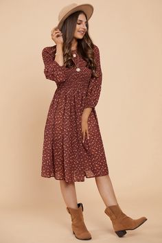 Brown Pretty Fall Dresses, Photography Outfits, Midi Dress Fall, Fall Photography, Spring Fashion Outfits, Wardrobe Inspiration, Comfy Dresses, Spring Outfits Women, Fall Ideas