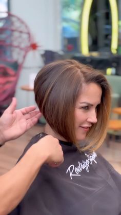 Blonde Hair With Brown Underneath, Pixie Bobs, Angled Hair, Easy Hairstyle Video, Hair Growth Challenge, Inverted Bob Hairstyles, Short Hair Tomboy, Stacked Bob Haircut, Short Hairstyles For Thick Hair