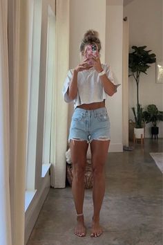 Outfit Inspo Summer, Looks Street Style, Mode Inspo, Cute Simple Outfits, Cute Summer Outfits, Summer Fashion Outfits, Looks Style, Mode Inspiration, Style Outfits