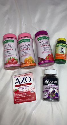 Vitamins Every Woman Should Take, Vitamins For Vag Health, Woman Vitamins, Supplements Aesthetic, Vitamins Aesthetic, Women Vitamins, Women Health Vitamins, Kitty Care, Good Vitamins For Women