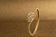 New Ring Designs Gold Indian, Stylish Gold Rings For Women, Rings For Girls Unique, Golden Rings Design For Women, Daily Wear Gold Rings For Women, New Ring Designs Gold, Fancy Gold Earrings, Trendy Gold Rings, Rings Aesthetic Gold