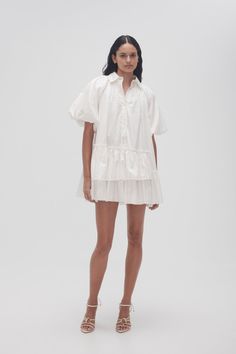 Shop the Orbit Sculptural Pleated Top in Ivory online at Aje. Free Express Shipping available in Australia Over $150. Easy and fuss-free returns. Smock Shirt, Tiered Ruffle Dress, Mini Dresses Online, Dress Mini, Midi Maxi Dress, Button Dress, Smock Dress, Up Styles