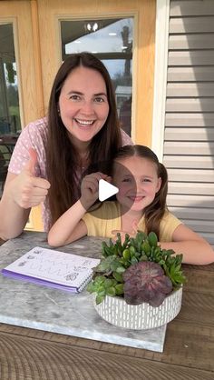 Kamry Vincent | Kentucky Creator on Instagram: "Does your little one have a hard time holding their pencil correctly? This is the perfect hack to help them master the tripod grasp! Best of all, you probably already have a hairband laying around your house. Share this hack with a mama! 😊

——
#momhack #momlife #momsofinstagram #preschoolactivities #kindergarten #preschool #lifehacks" House Share, Writing Names, Kids Science, Kids Food, Fine Motor Activities, Mom Hacks, Motor Activities, Fun Kids Food, Science For Kids