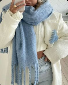 Cozy Fall Sweater Outfit Ideas, Cold Weather Outfits Winter, Adrette Outfits, Winter Fit, Cold Outfits, Wallpaper Pattern, Looks Street Style, Stockholm Fashion, Winter Fits