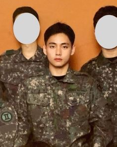 taehyung face card Military Illustration, Chuncheon, Military Service, Military Men, Bts Korea, High Resolution Photos, Daegu