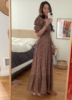 Feminine Fall Aesthetic, Traditional Feminine Outfits, Modest Fall Dress Outfits, Modest Cottagecore Outfits, Stile Blair Waldorf, Adrette Outfits, Feminine Wardrobe, Thanksgiving Outfit Women, Cute Thanksgiving Outfits