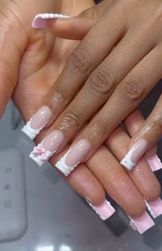 White Nail Ideas, Bow Nail Designs, Coquette Nails, Bow Nails, Bow Nail, Bow Coquette, Cute Simple Nails