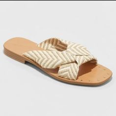 Universal Thread Louise Sandals Nwt Size 9.5 #S928 Tan Platform Sandals, Cognac Sandals, Fabric Sandals, Summer Wardrobe Staples, Woven Sandals, Braided Sandals, Tan Sandals, Black Leather Sandals, Strap Shoes