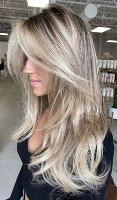 Effortless Glamour: Hairstyles for Effortless Elegance Blond Hair With Shadow Roots And Lowlights, Long Blonde Blowout Hair, Beige Hair With Highlights, Blonde For Dark Hair, Bright Blonde Balayage On Dark Hair, Blowout Hair Blonde, Blowout Blonde Hair, Blonde Brown Balayage, Blonde Blowout