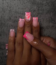 Square Nail Designs Birthday, All Pink Nails With Design, Pink Short Nail Inspiration, Simple Holiday Nails Acrylic Square, Cute Hibiscus Nails, Square Medium Length Acrylic Nails, Pink Shirt Nails Acrylic, Summer Back To School Nails, Nail Inspiration Medium Length