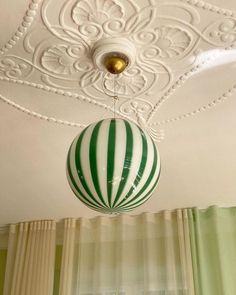 Green Lighting, Interior Textile, Deco Luminaire, Sopot, Green Light, Decor Rustic, My New Room, Solid Pattern, House Inspiration