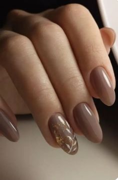 48 Stunning September Nails Colors to Brighten Up Your Fall Wedding Guest Fall Nails, Nail Color With Rust Dress, Perfect Fall Nails, Early Fall Gel Nails, Dip Manicure Ideas Fall, Cute Fall Dip Nails, Early Fall Nails Short, Fall Ombre Nails Ideas Autumn Short, Fall Formal Nails