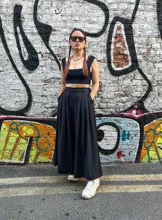 High waisted trousers with extra wide straight legs and 2 pockets. Flat front waist band with elastic at the back  Color: Black  Size suggestion:  S: waist 79cm/ length 97cm M: waist 83cm/ length 99cm  L: waist 87cm/ length 101cm Male Model:  179cm 75kg, wearing size M/L Female Model:  163cm 63kg, wearing size M/L Fabric: 92/8 cotton/polyester Black Straight Leg Culottes, Spring Wide Leg Pants With Waistband, Chic Wide Leg Bottoms With Waistband, Wide Leg Dress Pants For Night Out, Stretch Wide Leg Parachute Pants With Belt Loops, Stretch Wide Leg Ankle-length Pants With Belt Loops, Wide-leg Pants With Belt Loops For Night Out, Stretch Ankle-length Wide Leg Pants With Belt Loops, Casual Fitted Culottes With Pockets