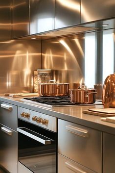 29 Apartment Kitchen Decor with Creative Lighting Ideas Metal Kitchen, Creative Lighting, Modern Luxury, Kitchen Design