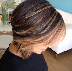 Easy Trendy Hairstyles, Bob Hair Color, Hair Color Options, Trendy Hairstyle, Mom Hairstyles, Short Hair Color, Hair Color And Cut, Haircuts For Fine Hair, Short Hair Haircuts