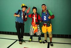 Seniors Carlos Gonzalez, Ian Anderson and junior Bruce Yuen proudly wore their tackiest outfits for today's Wacky Tacky spirit day. Thursday's spirit day is Class Theme day. Crazy Clothes Day, Wacky Wednesday Outfit, Crazy Clothes, Ian Anderson, School Spirit Week, Spirit Day