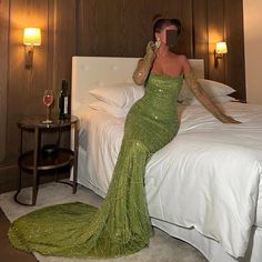 Elevate your elegance with Dreamy Vow's Luxury Dubai Mermaid Green Evening Dresses. With their beautiful gloves and elegant design, these gowns are perfect for any special occasion. Made for the sophisticated woman, they are sure to make a statement at any wedding party. Available in 2024. window.adminAccountId=244214477; Strictly Dresses, Saudi Arabia Women, Green Evening Dresses, Aesthetic Magic, Mermaid Green, Yellow Evening Dresses, Grey Evening Dresses, Champagne Evening Dress, Gold Evening Dresses