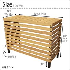 a wooden crate is shown with measurements for the size and width in front of it