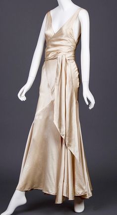 Early 1930s Dress, 1930s Cabaret Fashion, 30s Evening Gown, 1930s Party Dress, 1930s Evening Gowns, 1930s Evening Dress, 1930s Clothing, 1930 Dress, 1930s Gown