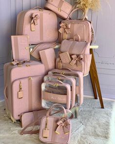 Pink Luggage, Stylish School Bags, Trendy Purses, My Style Bags, Girly Bags