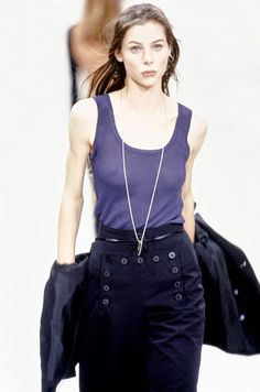 Purple Outfits, Christy Turlington, 90s Fashion, Capsule Wardrobe, Runway Fashion