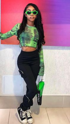 Neon Green Outfits, Green Outfits For Women, Outfit Ideas For Black Women, Time Magic, 18th Birthday Outfit, Neon Outfits, Lit Outfits, Cute Birthday Outfits, Fashion Book