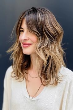 Clavi Cut gestuft: 48+ charmante Varianten - hairtastic.de Clavi Cut Hair, Hairstyle 2024, Cut Hair, Power Girl, Hair Envy, Cut And Style, Hair Ideas, Balayage