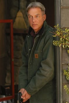 Gibbs NCIS/****We've almost learned what his looks mean. I love the rules, but I'd like a printed copy. Ncis Season 1, Lauren Holly