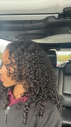 3c Curly Hair, Natural Vibes, Hair Wash, Coloured Hair, Dyed Natural Hair, 9th Grade, Hair Aesthetic, Prom Hairstyles For Long Hair, Baby Hairs