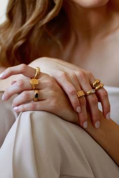 Rings Astetic, Rings Shoot, Faberge Jewelry, Jewelry Product Shots, Creative Jewelry Photography