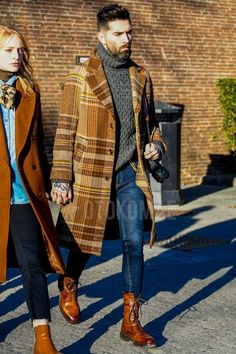 Long Coat Outfit, Long Coat Men, Suits Men Business, Trendy Mens Fashion, Trench Coat Style, Men Street Fashion, Mens Outfit Inspiration, Mens Fashion Week, Trending Fashion Outfits