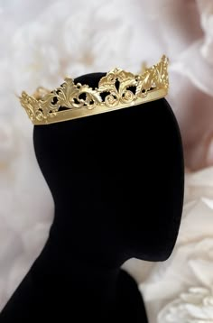 Gold Crown For Men, Prince Crown Aesthetic, Medieval Crown King, Male Crown Aesthetic, Crown Side View, Royal Crowns King, Male Crown King, Crown For A King, Drawing Crown