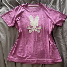 PSYCHO BUNNY tee, kids 14-16L 

-in perfect condition, worn once 
- price is FIRM, from newer collection that dropped this summer 24’ 

#psychobunny #psychobunnytee Summer 24, Kids Tops, Unisex T Shirt, Outfit Accessories, T Shirt, Clothes